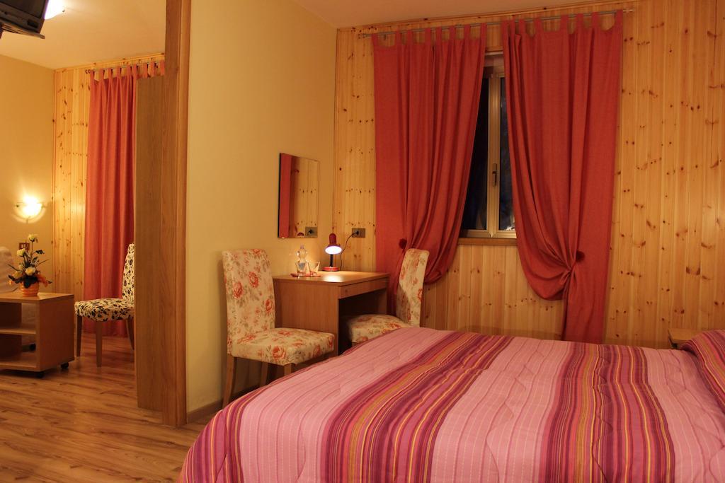 Albergo Ristorante Montecucco Da Tobia Sigillo Pokoj fotografie
